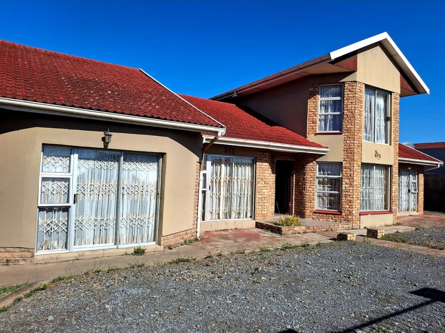 5 Bedroom Property for Sale in Mdantsane Nu 17 Eastern Cape